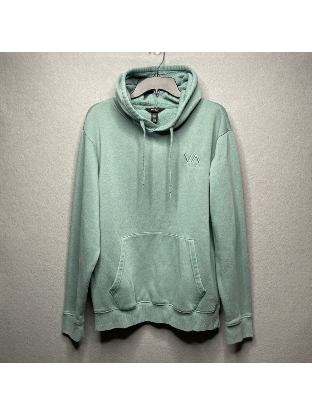 RVCA Wilson Evergreen Hoodie Medium Tonal Chest Embroidery